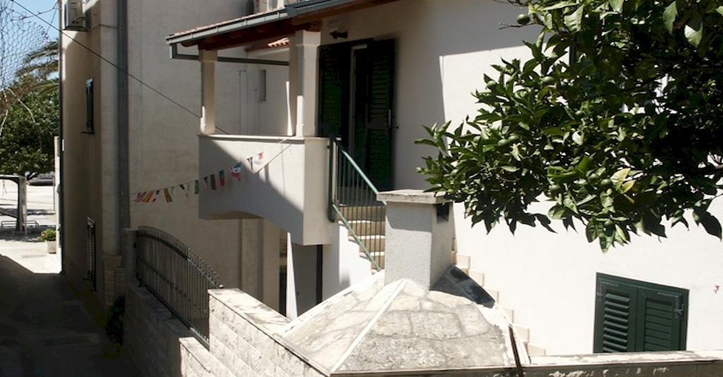 Apartments Lena Podgora Bilik gambar